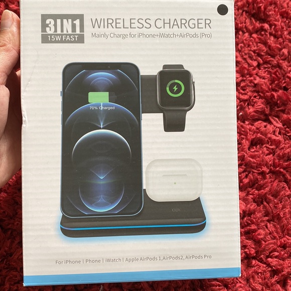 Wireless Charger for Iphone + Apple Watch - Picture 5 of 6